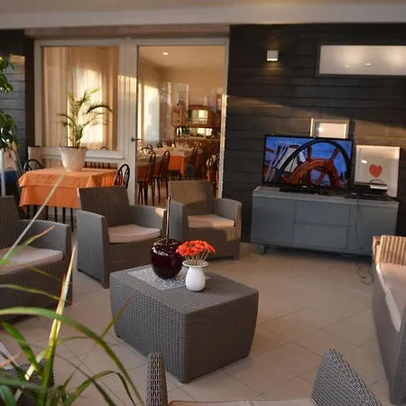 奥林匹克酒店 酒店 迪亚诺马里纳