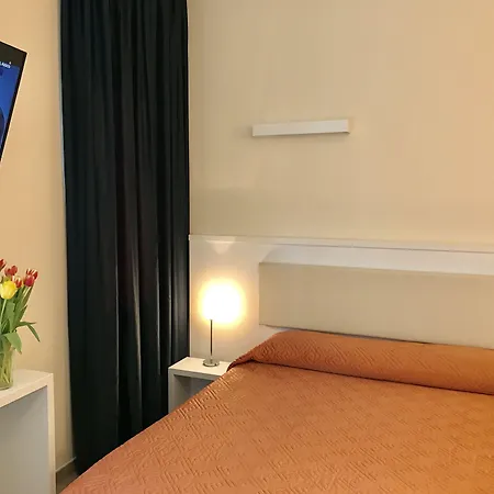 Hotell Olympic Diano Marina