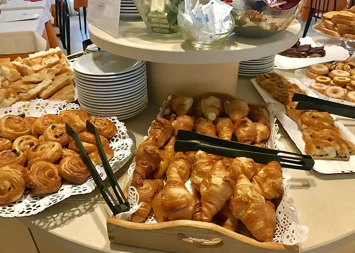 奥林匹克酒店 迪亚诺马里纳